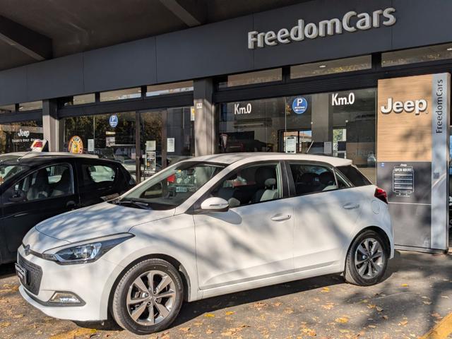 HYUNDAI i20 usata, con Airbag laterali