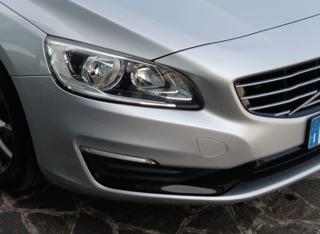 VOLVO V60 usata, con Airbag
