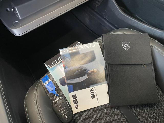 PEUGEOT 308 usata, con Sistema di navigazione