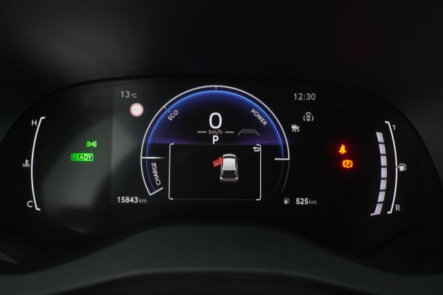 TOYOTA Yaris usata 6