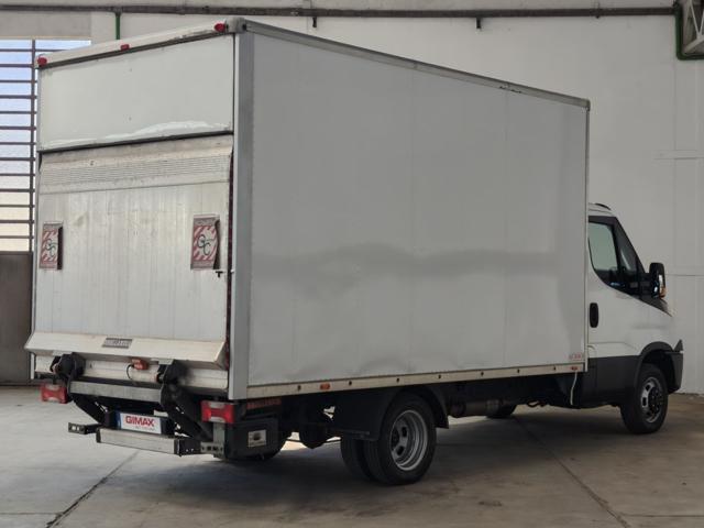IVECO Daily usata, con Cronologia tagliandi