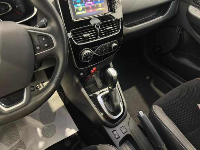RENAULT Clio usata, con Controllo trazione