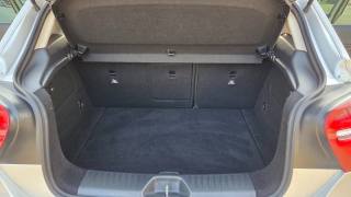 MERCEDES-BENZ A 180 usata, con Cronologia tagliandi