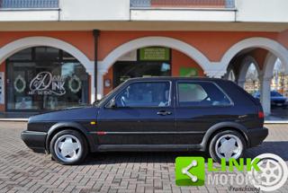 VOLKSWAGEN Golf usata, con Autoradio