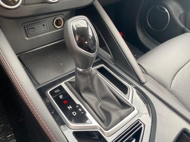 DFSK Glory 500 usata, con Touch screen