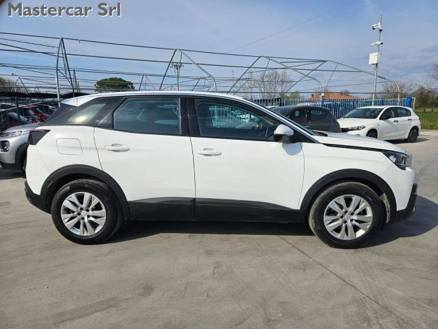 PEUGEOT 3008 usata, con Climatizzatore