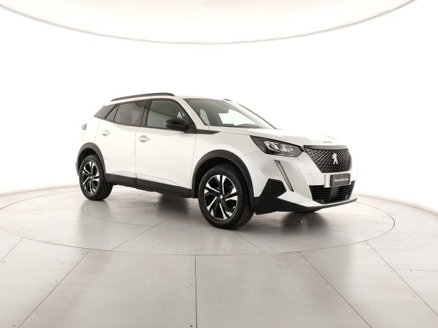 PEUGEOT 2008 usata, con Autoradio