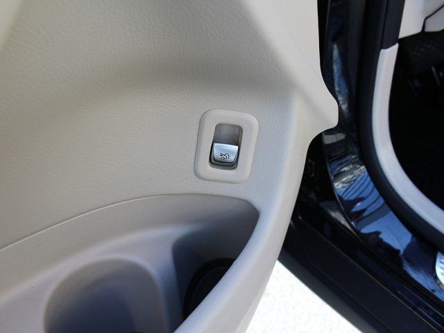 MERCEDES-BENZ GLC 300 usata, con Chiusura centralizzata telecomandata