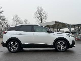PEUGEOT 3008 usata, con Climatizzatore