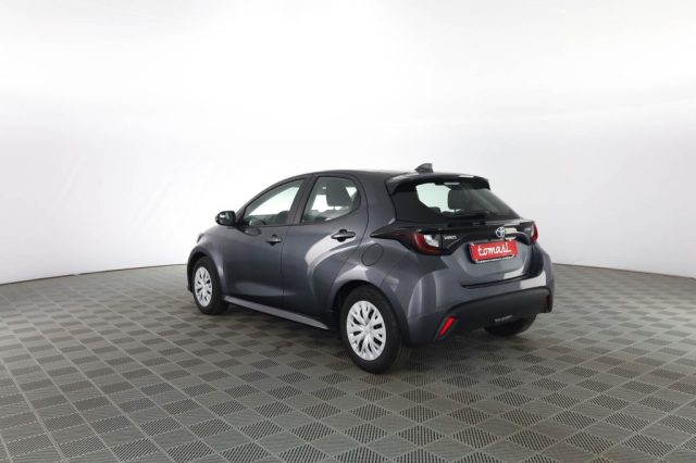 TOYOTA Yaris usata 4