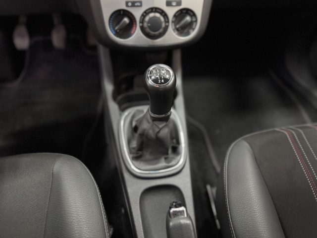 OPEL Corsa usata, con Volante multifunzione