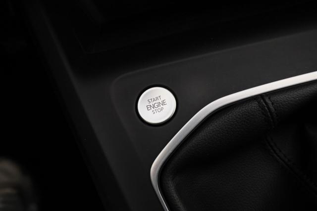 VOLKSWAGEN Golf usata, con Servosterzo