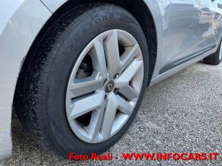 RENAULT Clio usata, con Autoradio digitale