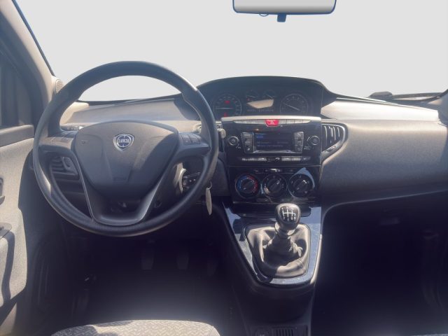 LANCIA Ypsilon usata 10