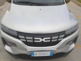 DACIA Spring usata, con Touch screen