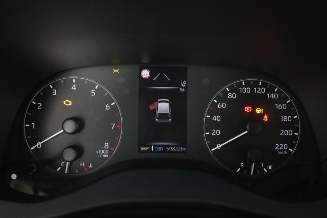 TOYOTA Yaris usata 6