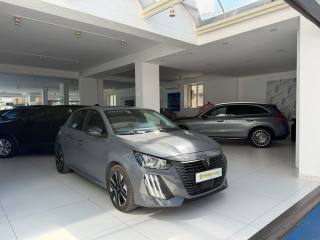 PEUGEOT 208 usata, con Controllo automatico clima
