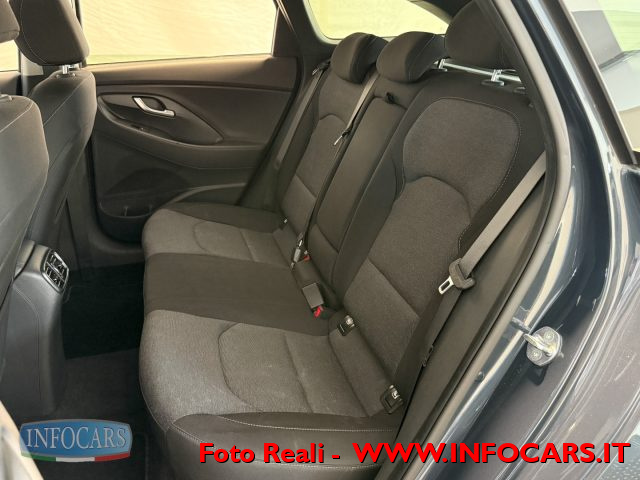 HYUNDAI i30 usata, con Autoradio