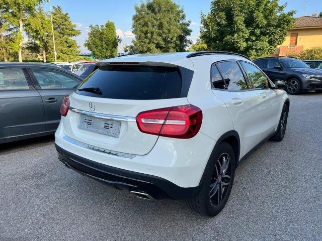 MERCEDES-BENZ GLA 180 usata, con Controllo trazione