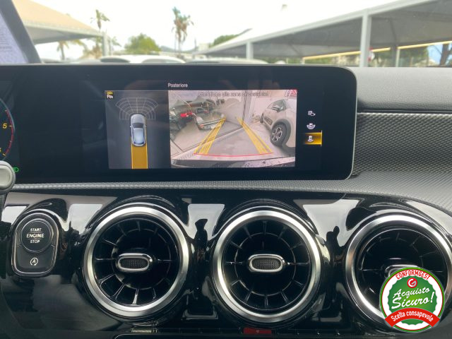 MERCEDES-BENZ A 180 usata, con Touch screen