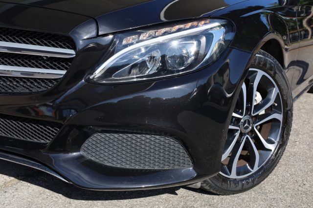 MERCEDES-BENZ C 220 usata 118