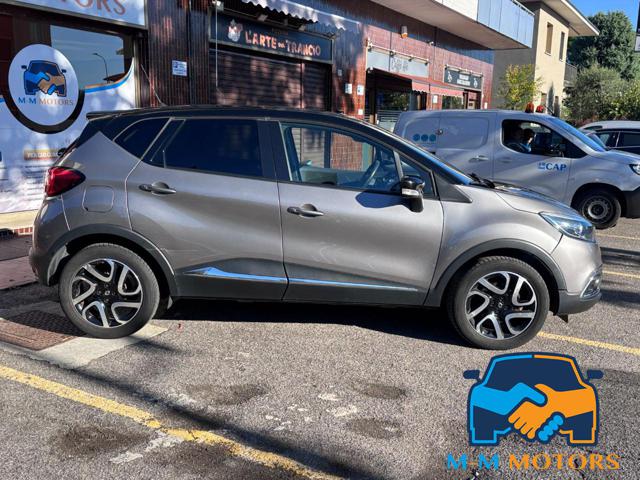 RENAULT Captur usata, con Alzacristalli elettrici