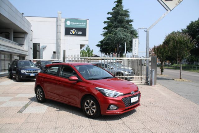 HYUNDAI i20 usata, con Cerchi in lega
