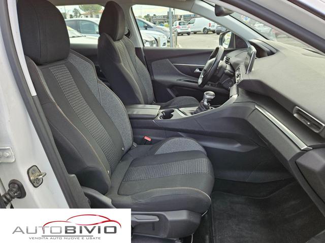 PEUGEOT 3008 usata, con Bracciolo