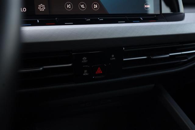 VOLKSWAGEN Golf usata, con Cruise Control