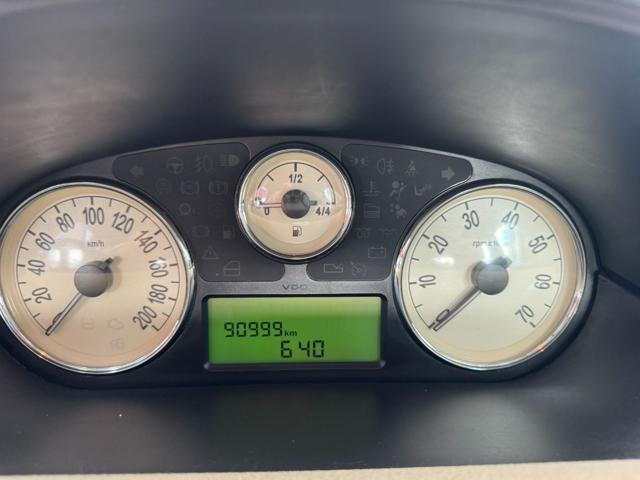 LANCIA Ypsilon usata, con ESP