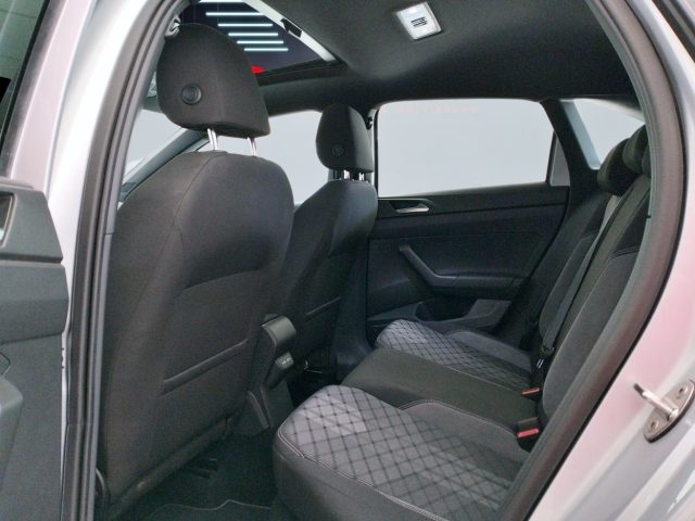 VOLKSWAGEN Taigo usata 16