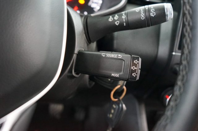 RENAULT Clio usata 54