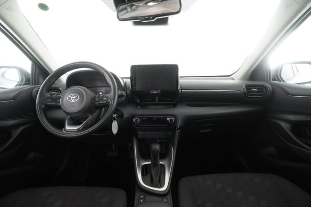 TOYOTA Yaris usata 4