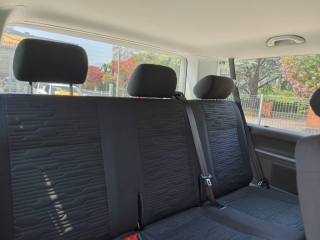 VOLKSWAGEN Caravelle usata, con Android Auto