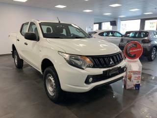 MITSUBISHI L200 Doppia Cabina Pick Up 5 Posti Double Cab Invite