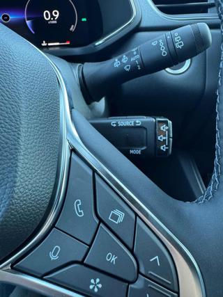 RENAULT Captur usata, con Sedile posteriore sdoppiato