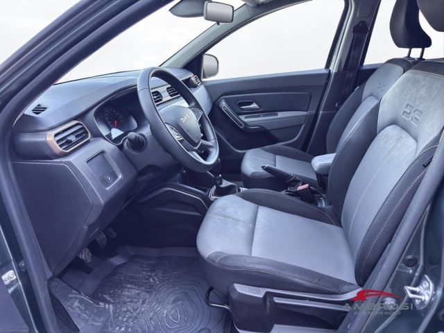 DACIA Duster usata 9