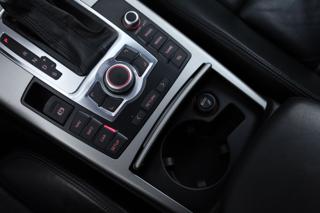 AUDI A6 usata, con Sensori di parcheggio anteriori