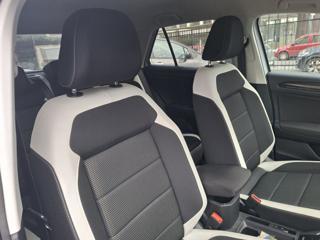VOLKSWAGEN T-Roc usata, con Climatizzatore automatico, 2 zone
