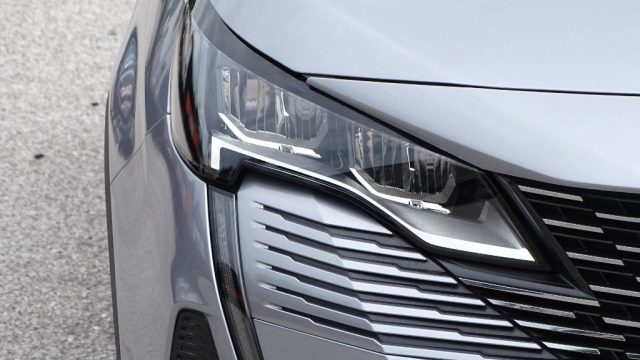 PEUGEOT 5008 usata, con Chiusura centralizzata telecomandata