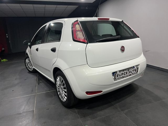 FIAT Punto usata, con Autoradio
