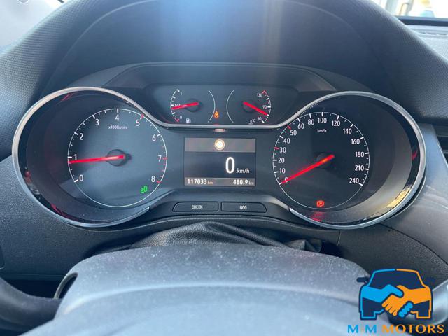 OPEL Crossland usata, con Park Distance Control