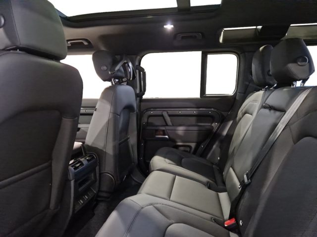 LAND ROVER Defender usata, con Autoradio