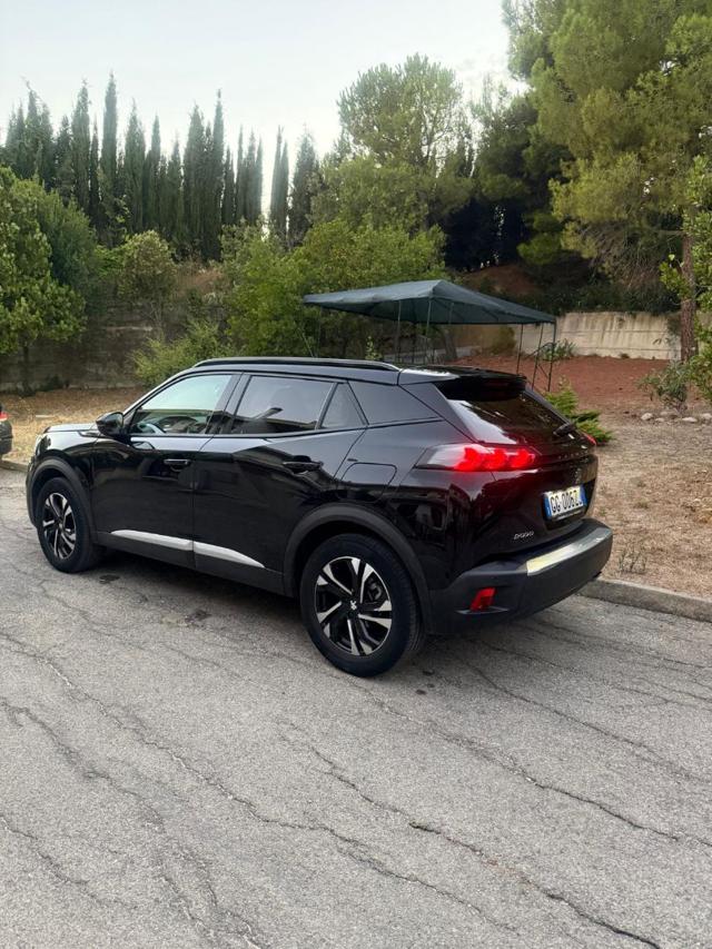 PEUGEOT 2008 usata, con Autoradio