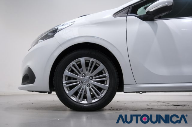 PEUGEOT 208 usata, con Chiusura centralizzata telecomandata