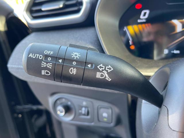 MG ZS usata, con Touch screen