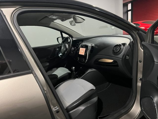 RENAULT Captur usata, con Controllo trazione