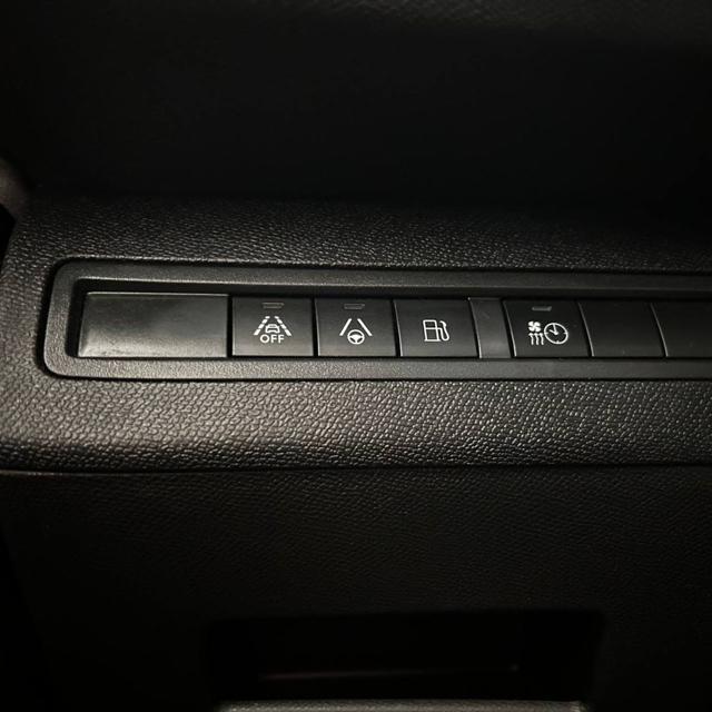PEUGEOT 3008 usata, con Controllo elettronico della corsia