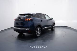 PEUGEOT 3008 usata, con Autoradio