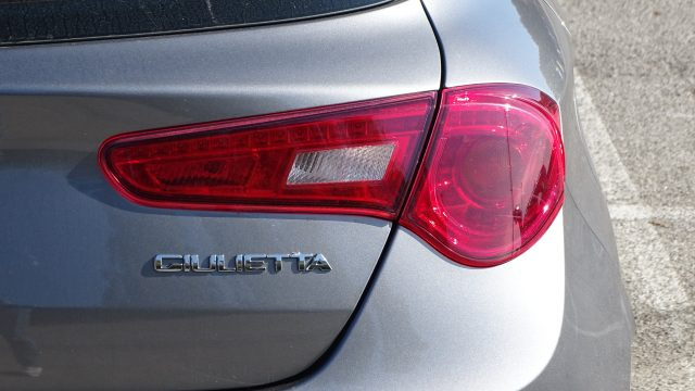 ALFA ROMEO Giulietta usata, con Specchietti laterali elettrici